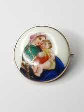 BIEDERMEIER Lupenmalerei Maria mit Kind Madonna Antike Porzellan Brosche 