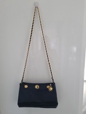 Handtasche Umhängetasche schwarz elegant Goldapplikationen zwei Fächer 30x20 cm