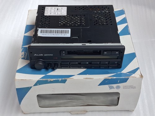 Altes vintage autoradio audi - altes,