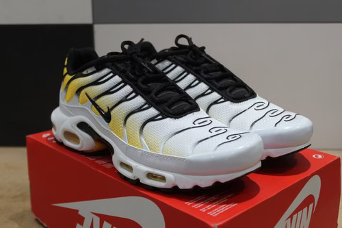 Nike air max plus tuned - air,