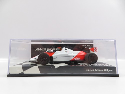 Minichamps 530834398 - 1:43,
