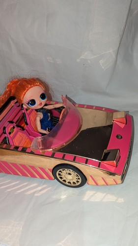 Barbie und lol surprise - co,