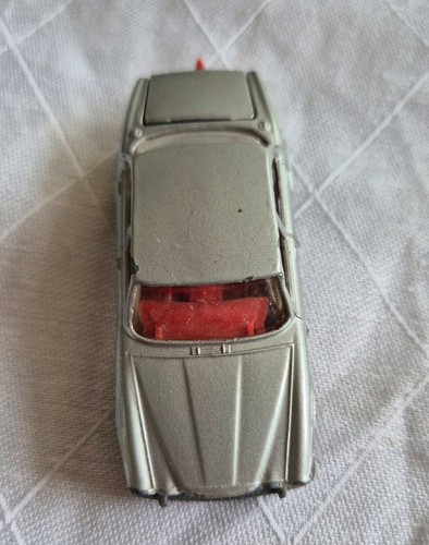 Corgi whizzwheels jaguar - whizzwheels, xj6