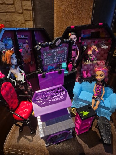 Monster high puppen und - monster,