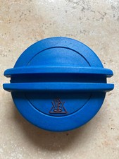 Original VW AUDI Deckel Schraubdeckel Kühlmittelbehälter 3B0121321 blau