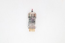 ECC 801S  Röhre aus ensemble