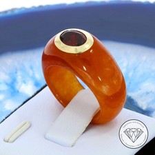 Wert 1.890,- Edler Jade Granat