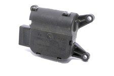 Audi A4 8E Stellmotor für