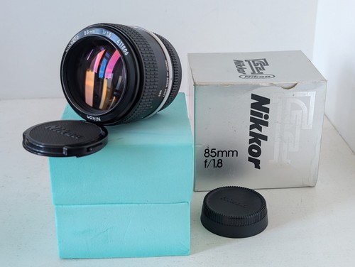 Nikon nikkor 85mm - f,