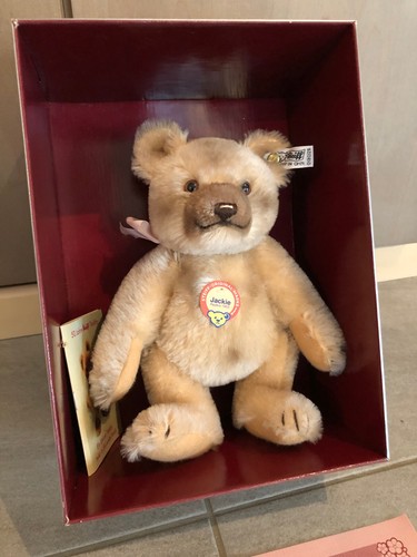 Jackie 1953 steiff replica - jackie,