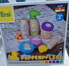 Erzi Puppenpflege – 9-teiliges Holzspielzeug Set