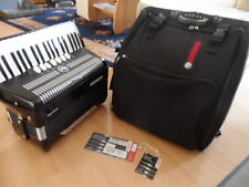 Akkordeon HOHNER Bravo III 96 Bass schwarz  mit Gigbag, 3 Chörig