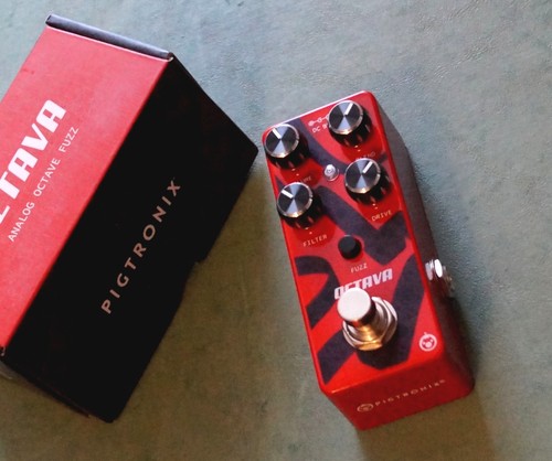 Pigtronix octava analog - octava,