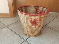 Alter Korb, Handgefertigt aus