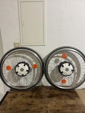 ein Paar Alber E-Fix E36