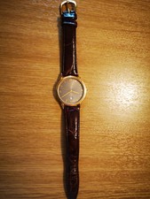 Royal -Herrenuhr mit kalender
