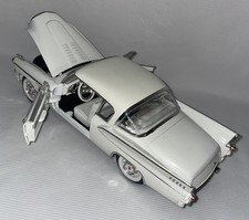 1:18 Anson Classic Triple