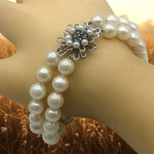 Perlenarmband aus Akoya-Zuchtperlen 21,5 cm mit 750 Goldschließe