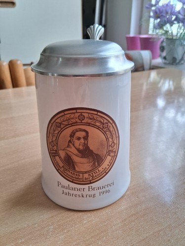 Bierkrug mit zinndeckel - mit,