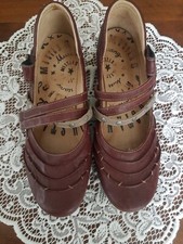 Damenschuhe  Größe 40 Pumps Mustang