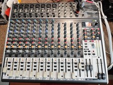 Behringer XENYX X2222USB 22