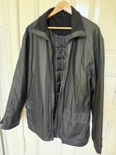 Gefütterte Regenjacke Friesennerz Herren schwarz gummiert XL - Kragen