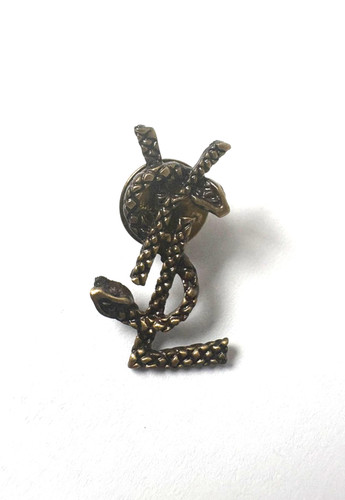 Yves saint laurent pin - saint,