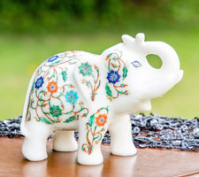 Marmor Elefant Figur mit