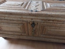 Antike Barock Truhe 18 Jahrhundert um 1750 massive Eiche historisch