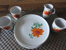 CP Colditz Sammlung :4 Tellern, 2Tassen, 1 Milchkanne und 1 Zuckerdose.