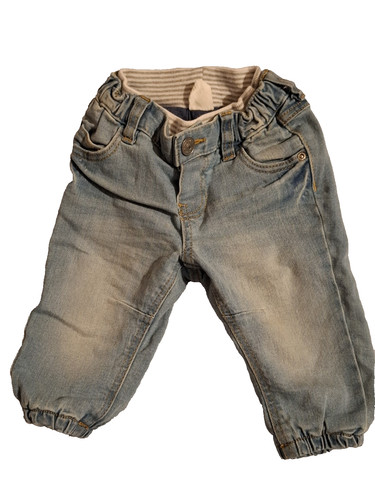 347 baby jungen gefüttert - jungen,
