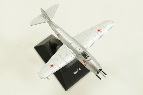 Flugzeug mig 9 - ★,
