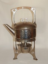 Jugendstil Teekanne mit