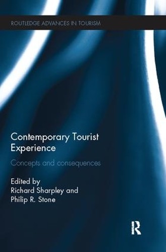 Contemporary tourist - contemporary,