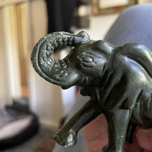 Elefant 11cm lang 7cm hoch - lang,
