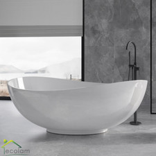 große freistehende Badewanne