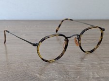 Vintage Oliver Peoples Round