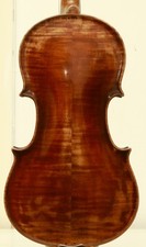 Schöne alte Geige beschriftet