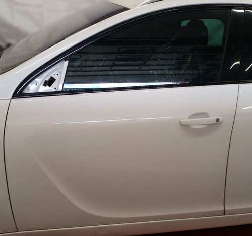 Opel insignia sports tourer - opel,