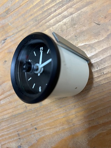 Uhr 12v wie neu - 12v,
