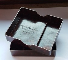 Alte Bakelit-Schachtel SCHILLING & KRÄMER SUHL THÜRINGEN WERKZEUGMASCHINENFABRIK