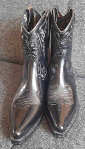 Kentucky western cowboy - western,