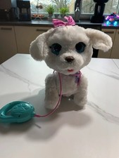 Interaktiver Plüschhund mit