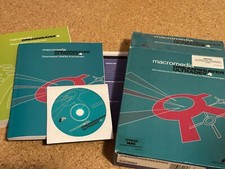 Macromedia dreamweaver - macromedia,
