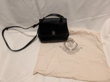 Lauren Ralph Lauren –