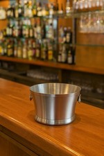 Eiskübel für Sekt Sekt