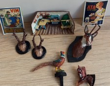 Mini Puppenstube, Puppenhaus, altes Zubehör, Möbel, Lot 14, Gams, Handarbeit