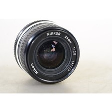 Nikon Ai Nikkor 2,8/24 Weitwinkelobjektiv - 24mm F/2.8 AI MF Wide Angle Lens