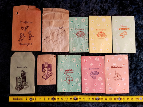 Alte papiertüten mit - 10,