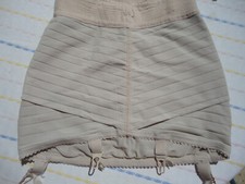 Hüfthalter, Fleischfarben